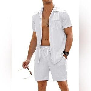 Amazon Men's Casual Button Down Shirt - White